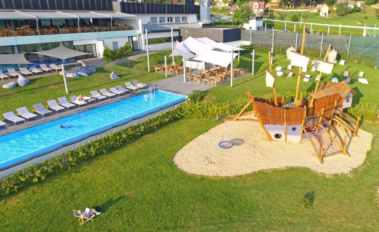 Apartment Sloneczny Grodek 19 Spa & Wellness Грудек-над-Дунайцем Экстерьер фото